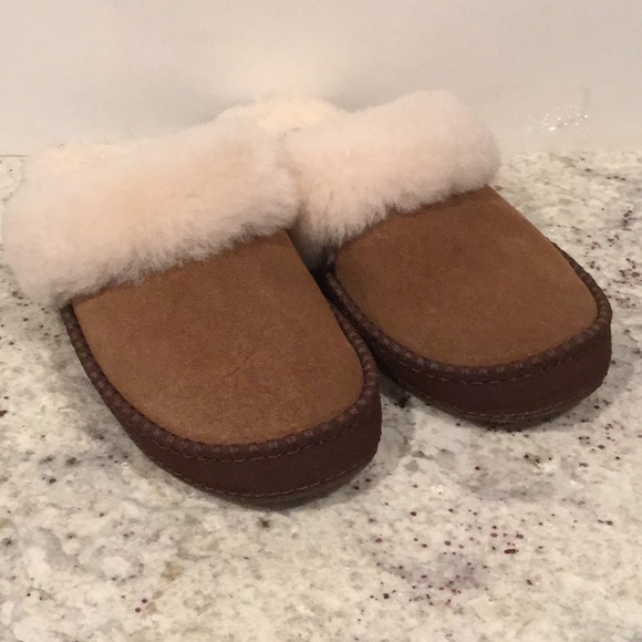 UGG Shoes - UGG slippers
